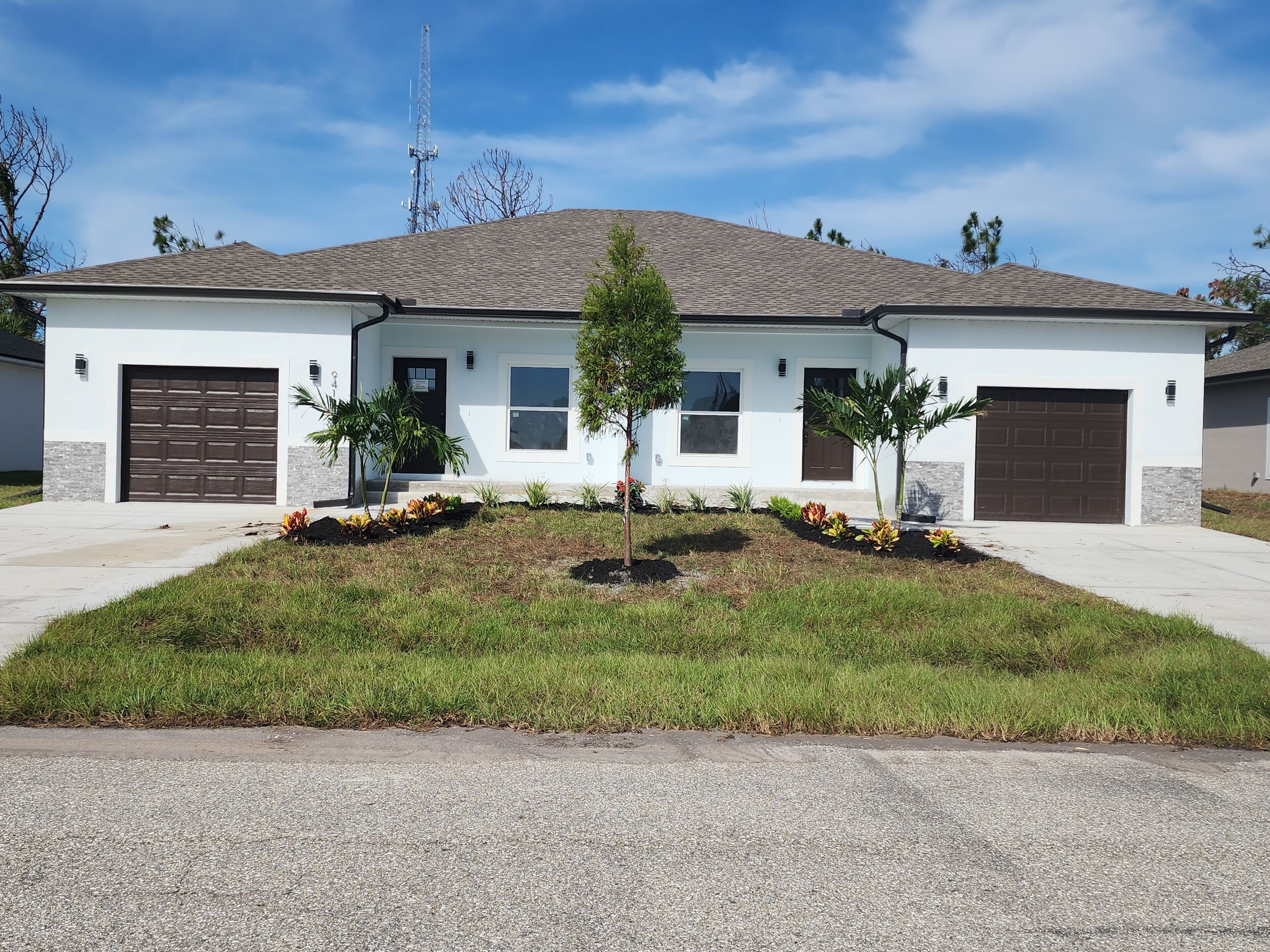 Gem in South Gulf Cove BRAND NEW Construction Open concept stylish 3 Beds 2 Bath