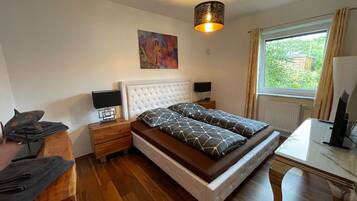 3 habitaciones, tabla de planchar con plancha y wifi gratis