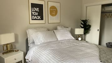 1 bedroom, iron/ironing board, WiFi, bed sheets