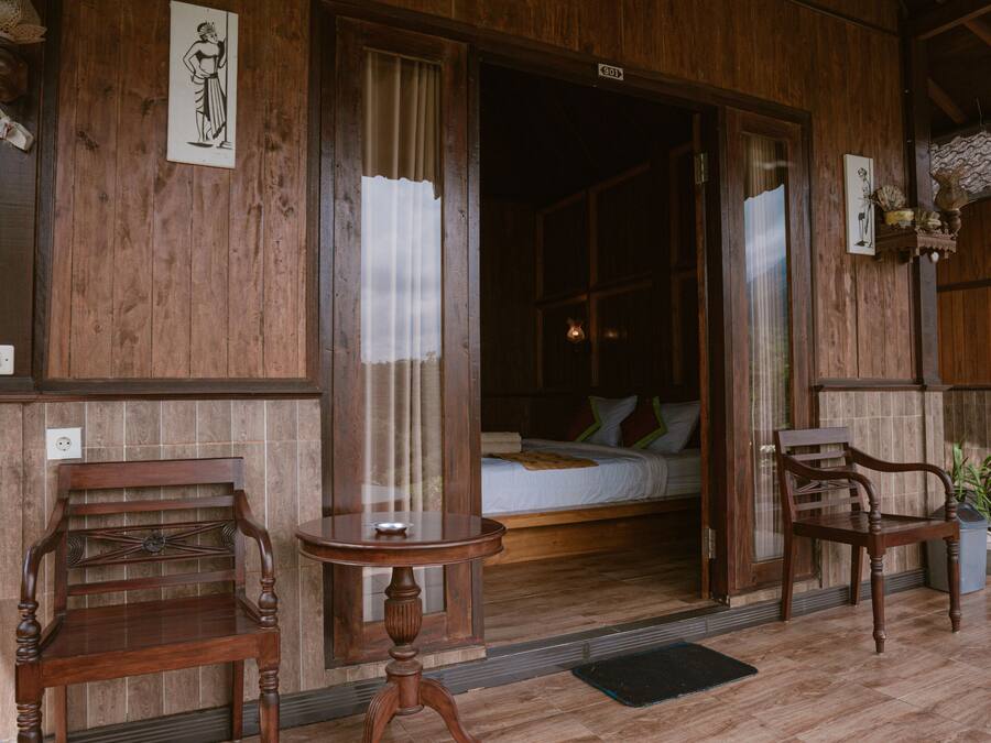 Kamar Double Deluks | Tempat tidur Select Comfort, meja kerja, dan tempat tidur lipat/tambahan