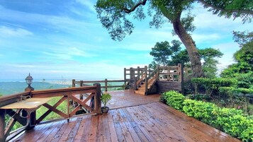 Family Chalet | Terrace/patio