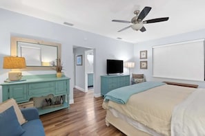 2 habitaciones, tabla de planchar con plancha, wifi y ropa de cama