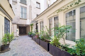 Exterior detail - Magnificent apartment in the heart of Paris (Paris)