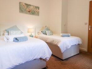 2 bedrooms, individually decorated, individually furnished, free WiFi - The Milking Parlour (Cranbrook)