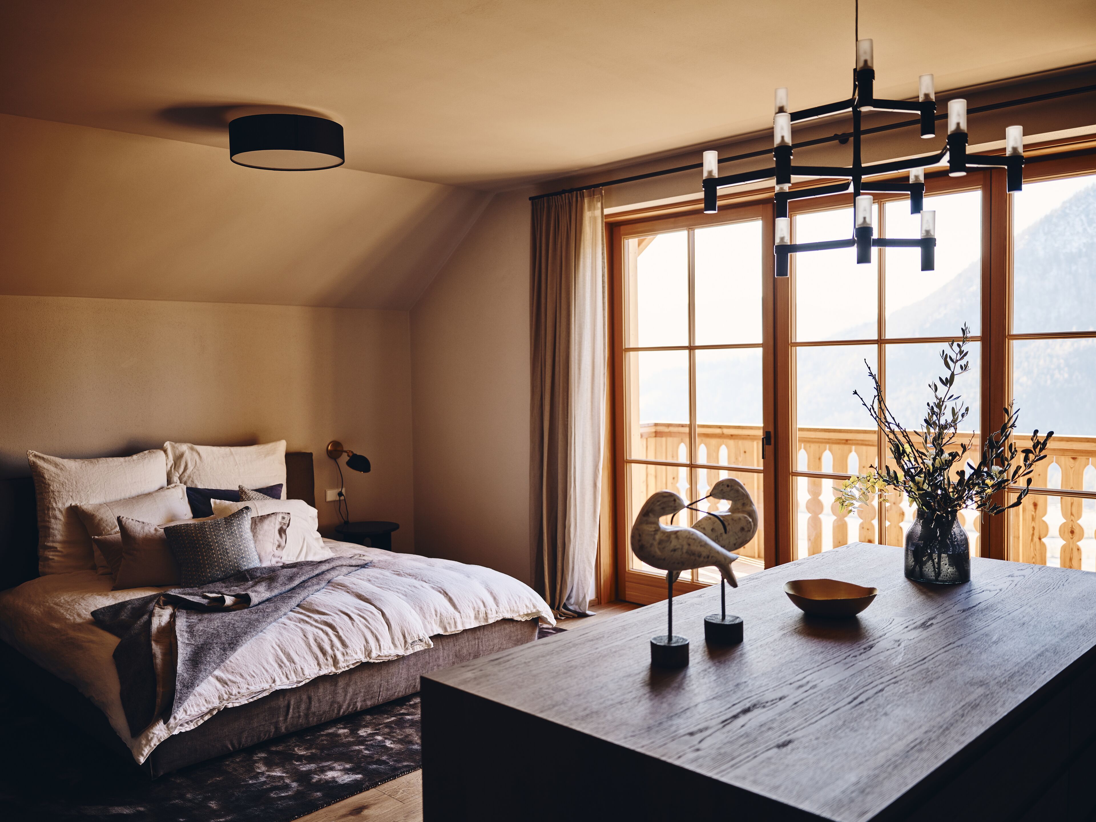 Premium-Apartment | Allergikerbettwaren, individuell dekoriert, individuell eingerichtet