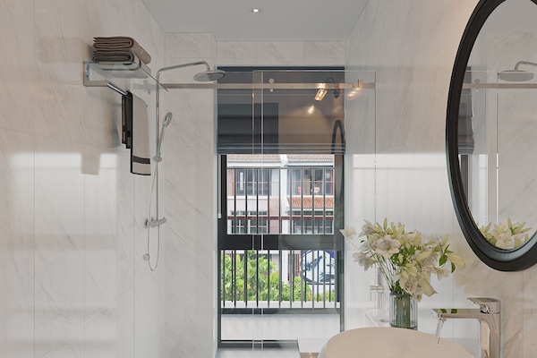 Standard Double Room | Bathroom | Hair dryer, bathrobes, slippers, bidet