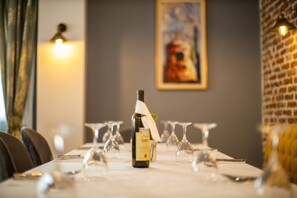 Restaurant - Dodona Apartments (Pristina)