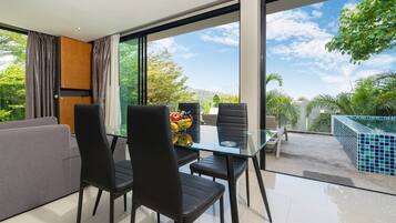 Vila Desain | Makan di kamar