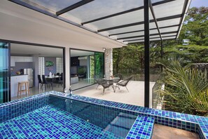 Piscine extérieure