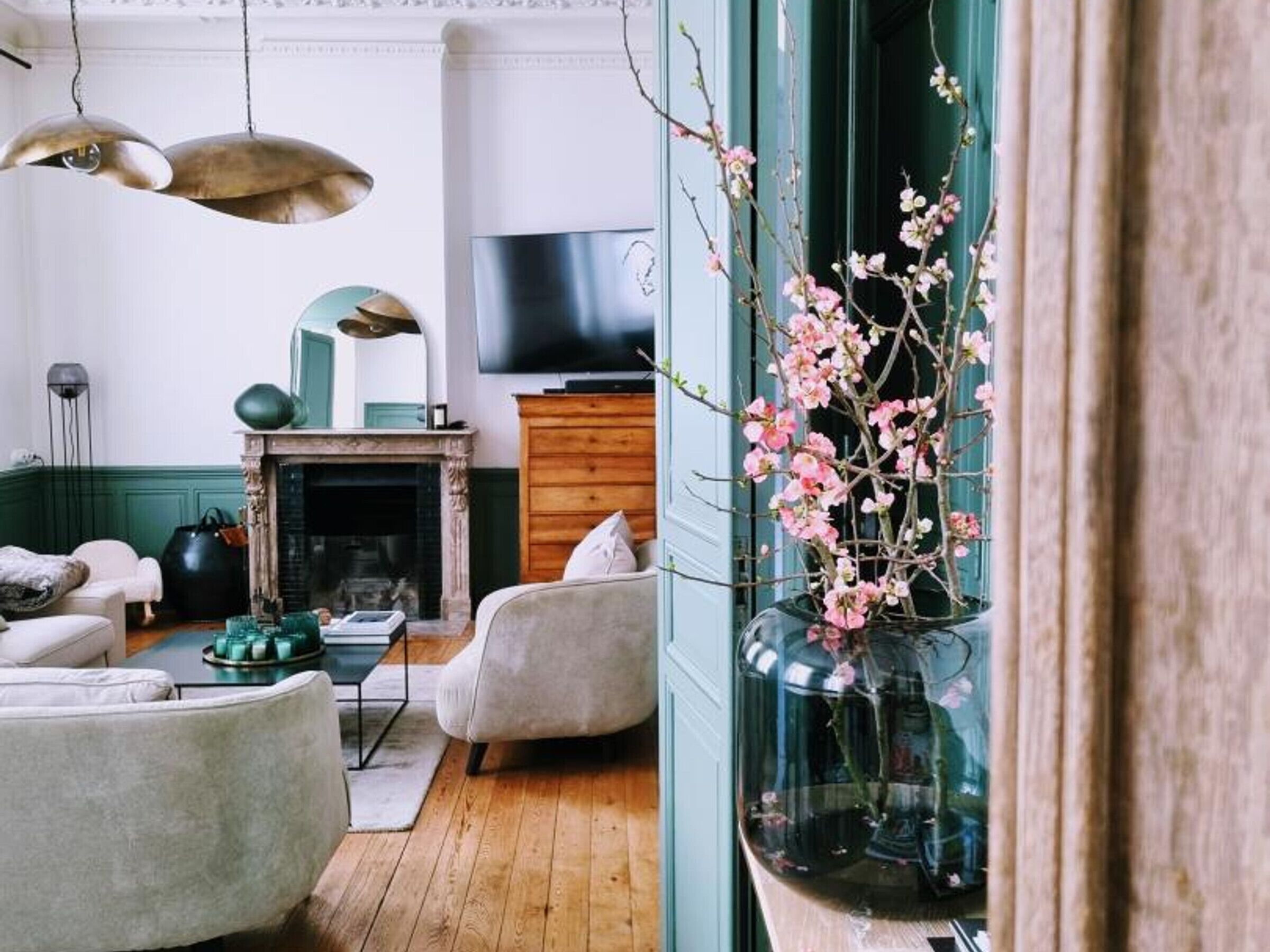 Télévision, table de tennis de table