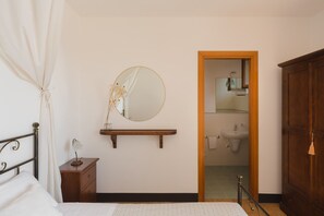 Kahden hengen standard-huone | Minibaari, ilmainen Wi-Fi