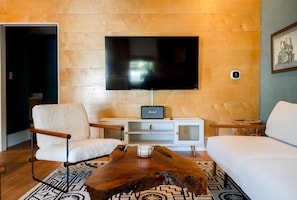 Televisión y estéreo