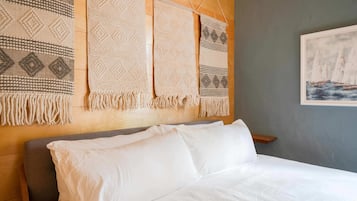 1 多间卧室、熨斗/熨衣板、WiFi、床单