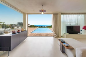 TV - Pool villa with direct access to the sea, Sampieri (Sampieri)