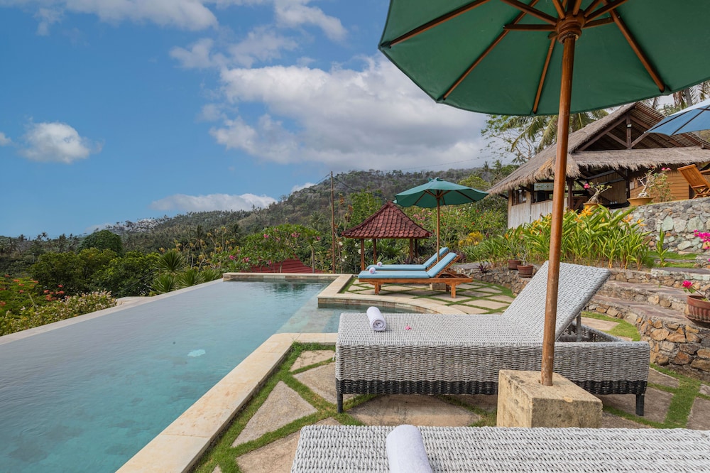 Safara Villa & Bungalow