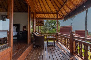 Deluxe bungalow | Terras