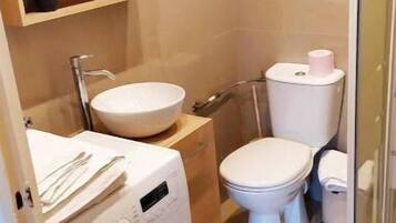 Towels, soap, toilet paper