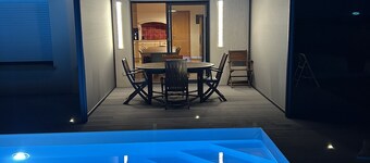 Maison Avec Piscine, 4 Chambres - 10 Personnes