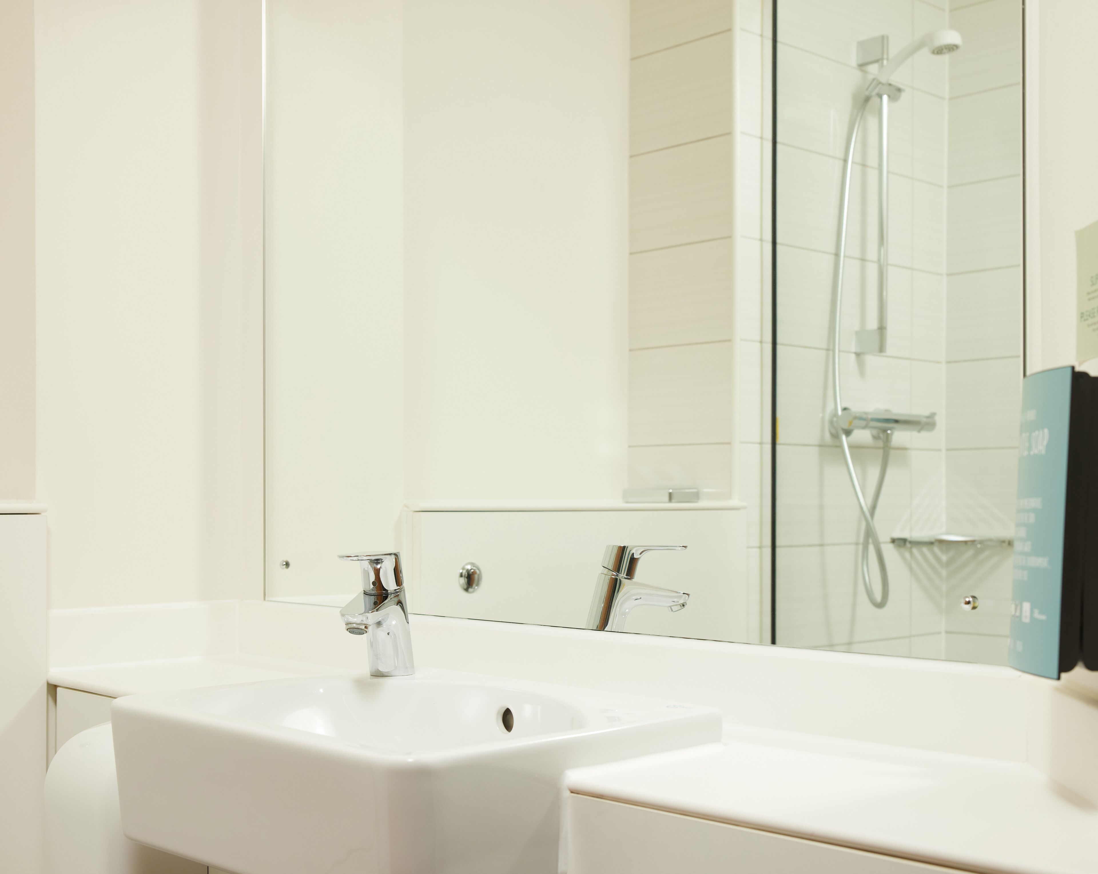 Photo - The Quays by Greene King Inns