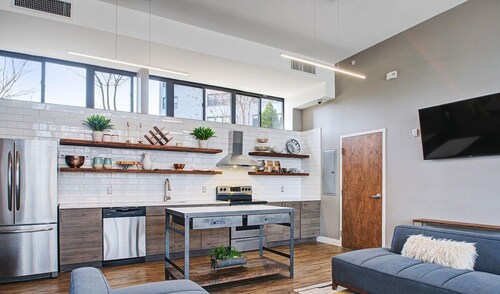 This apartment is a 2 bedroom(s), 1 bathrooms, located in Philadelphia, PA.