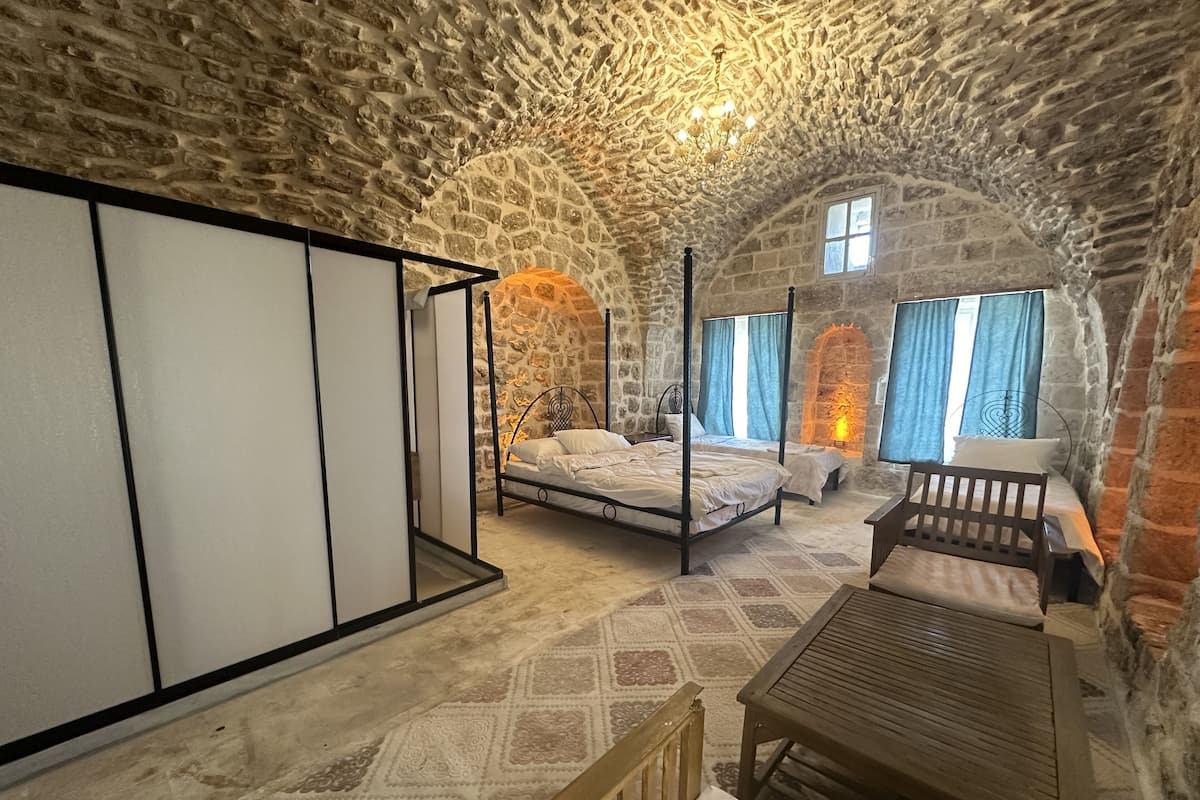 1 habitación, sábanas de algodón egipcio y ropa de cama de alta calidad