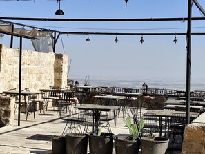 Habitación económica doble | Terraza o patio