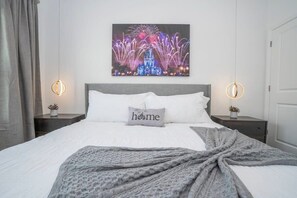 4 Schlafzimmer, Schreibtisch, Bügeleisen/Bügelbrett, WLAN