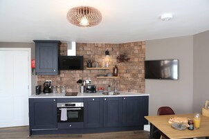 House | 1 bedroom, soundproofing, iron/ironing board, high-speed internet
