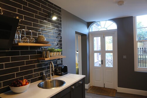 Old Rectifying House Superior Apartment