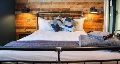 Friar Street Apartment