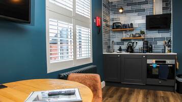 Apartment | 1 bedroom, Internet