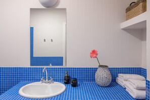 تجهيزات دش، مناشف