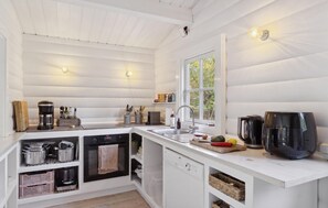 Refrigerador, horno, parrilla de estufa y lavavajillas 