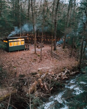 Exterior - Creekfront Cabin Sauna & Hot Tub Hikers Hollow (Cuddebackville)