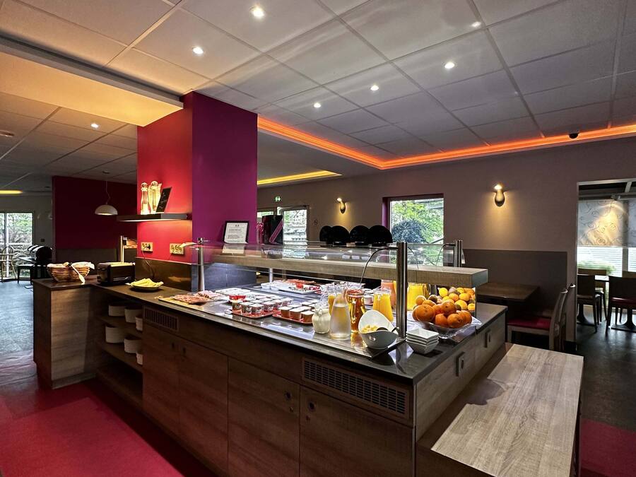 Daily breakfast for a fee