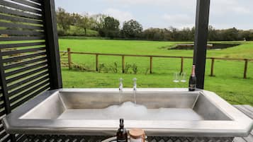Cottage | Bathroom | Shower