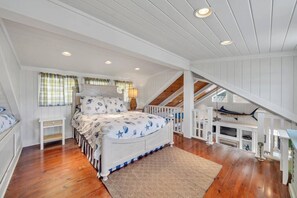 Strykejern/-brett og sengetøy