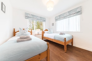 2 chambres, fer et planche Ă repasser, Wi-Fi, draps fournis