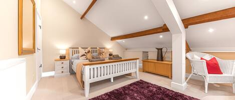 3 soveværelser, strygejern/strygebræt, Wi-Fi, sengetøj