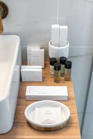 Acropolis Divine Penthouse with hot tub | Interior - Acropolis Divine Apartments (Athens)