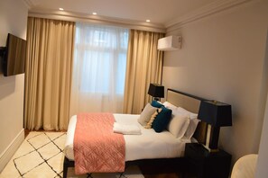 Apartment | 2 Schlafzimmer, Bügeleisen/Bügelbrett, kostenloses WLAN, Bettwäsche