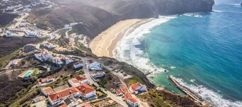 Clifftop Nest Arrifana