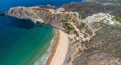 Clifftop Nest Arrifana