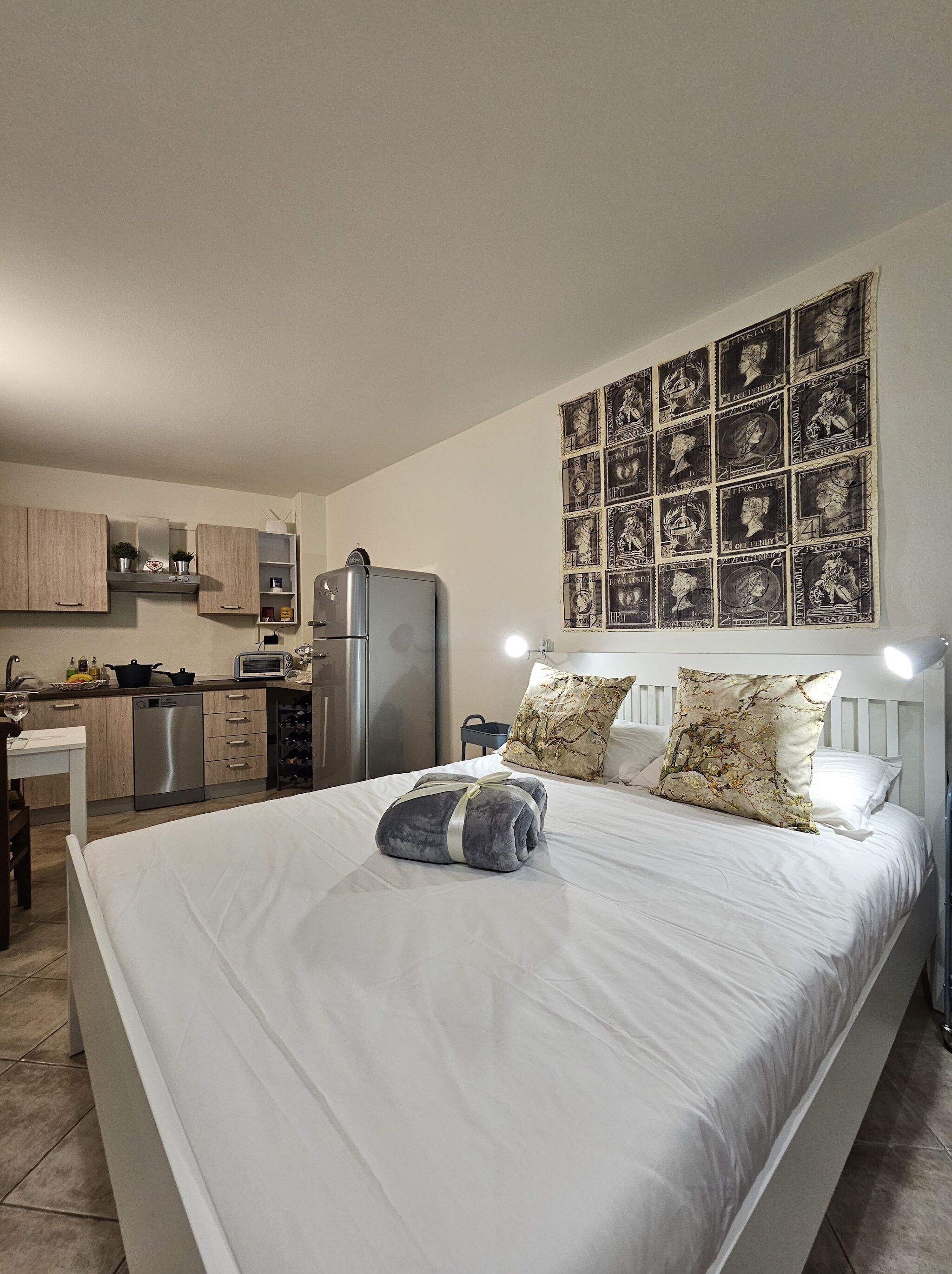 1 bedroom, WiFi, bed sheets