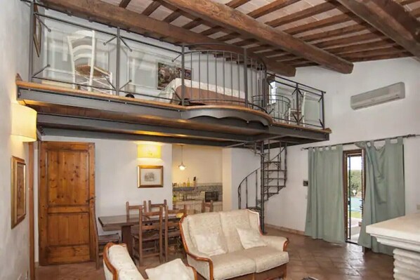 Interior - Ciliegiolo Apartment (Pitigliano)