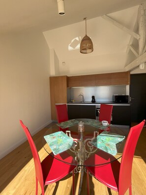 Dining - Villa Aziliz - Appartement Vue Mer (Saint-Nazaire)