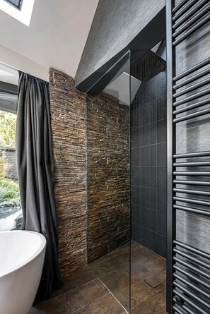 Een douche, een haardroger