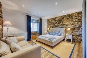 2 soverom, reiseseng for barn, wi-fi og sengetøy