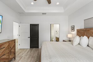 House, 3 Bedrooms | 3 bilik tidur, Wi-fi percuma, cadar katil 