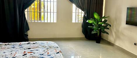 1 bedroom, free WiFi, bed sheets